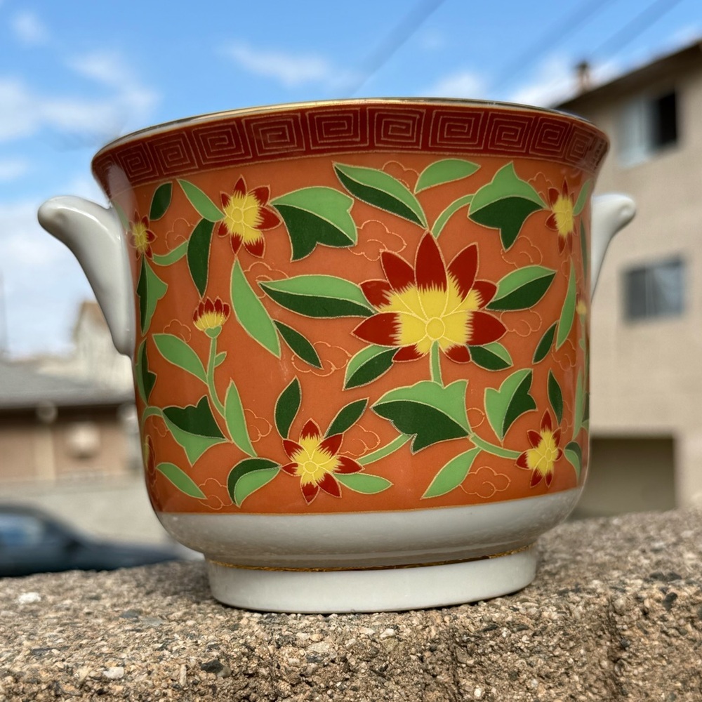 Vintage 1980s Kashmir by Takahashi porcelain cachepot planter